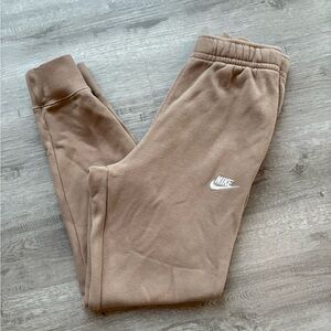 Nike Tan Club Fleece Joggers